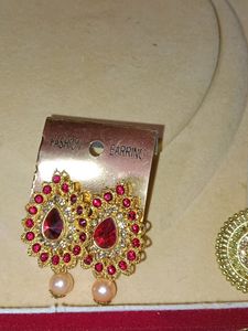 Vintage Style Earring Set