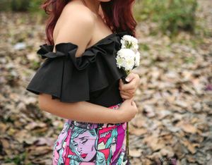 Chic Black Off-Shoulder zipper Top