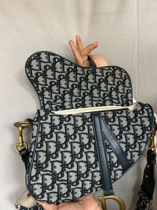 Auth Christian Dior Oblique medium saddle