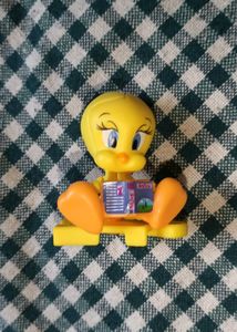 Kinder Joy Toy - Tweety Bird