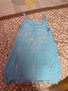 Blue Embroidered Cotton Kurta