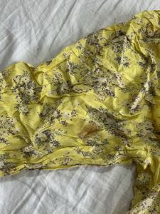Yellow Floral Print Off-Shoulder Top