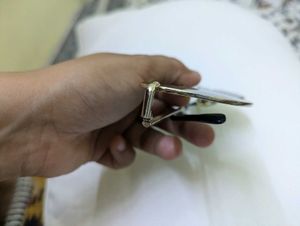 Sun Glass With Golden Frame