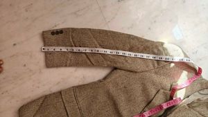 Classic Blazer - Versatile Style