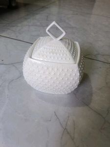 white ceramic pot