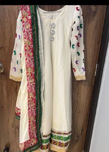 Elegant White Embroidered Kurta Set