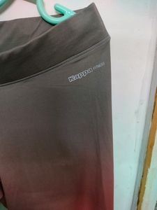 Price Dropped -Kappa Gym Bottomwear/Active Wear XL