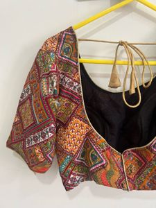 Vibrant Navratri Printed Padded Ethnic Blouse