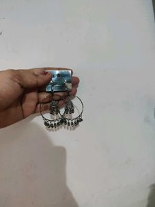 Assorted Fashion Jewelry &amp; Hair Clips Set