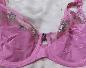 Pink 🩷Bra panty set