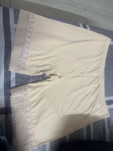 Comfortable Lace Trim Shapewear Shorts