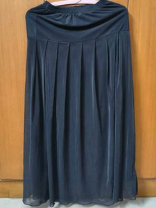 Elegant Pleated Maxi Skirt