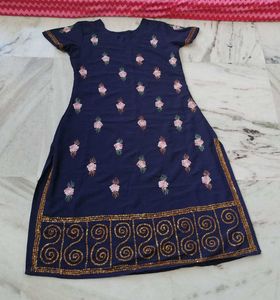 Embroidered Navy Blue Kurta