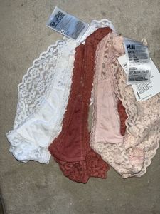 H&amp;M Lace Thong Panties – Multipack