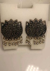 Antique Lotus Dangler Earrings