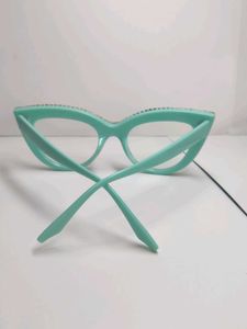 Sparkling Cat-Eye Eyeglasses