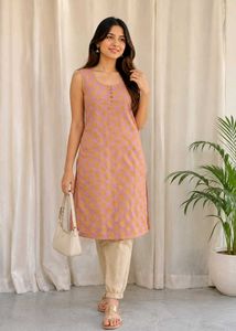 Stylish Pink & Gold Printed Sleeveless Kurta