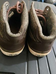 Stylish Vans Brown Mid-Top Sneakers