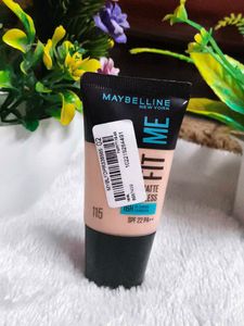 Maybelline New York Liquid Foundation, Matte & Por
