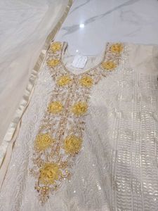 Elegant Off-White Kurta with Dupatta