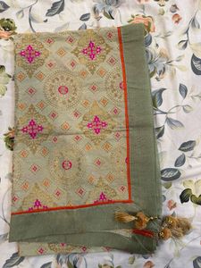 Elegant dupatta with Tassels