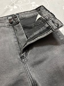 Zara Skinny Ripped Jeans