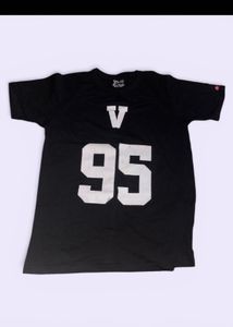 Black BTS V Graphic Print T-Shirt