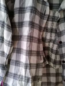 Trendy Plaid Button-Down Shirt
