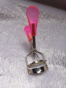Soft Touch Eyelash Curler