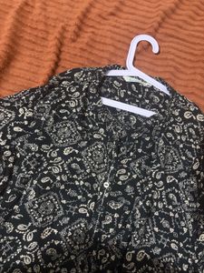 Stylish Black Paisley Print Tunic Top