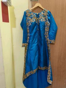 Elegant Blue Kurta Set with Gold Embroidery