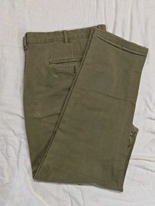 Men's Olive Green Casual Chinos