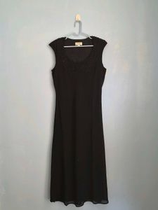 Elegant Black Cap Sleeve Beaded Dress