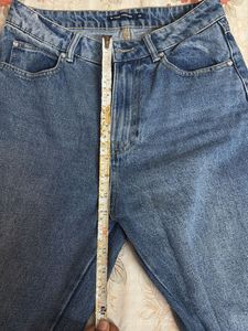 Trendy Blue Raw Hem Jeans