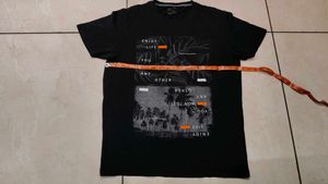 Black Graphic Print T-Shirt
