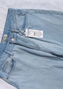 Wide Leg Light Blue Jean