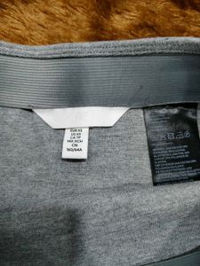 H&amp;M Grey A-Line Mini Skirt