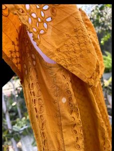 Chic Yellow Lace Off-Shoulder Midi Dress