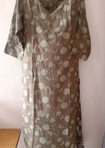 Printed V-Neck Kurta