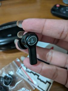 Boat Earbuds