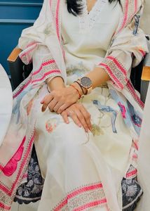 Elegant Floral Kurta Set (Organza)