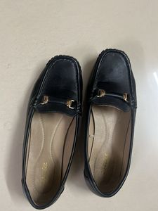 Classic Black Loafers EU37