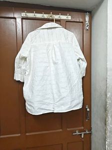 White Giraffe Embroidered Tunic Top