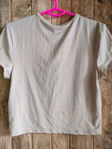 Basic Crew Neck Tee