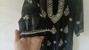 Black Embroidered Kurta