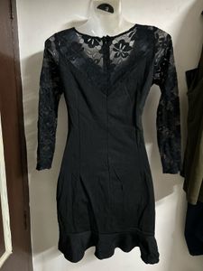 Chic Black Lace Sleeve Wrap Dress