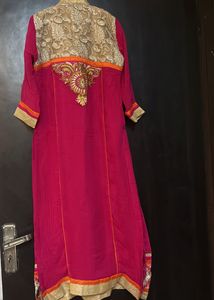 Embroidered Pink Kurta