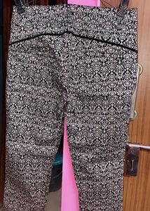 Printed Jeans Waist Size 32 Cms