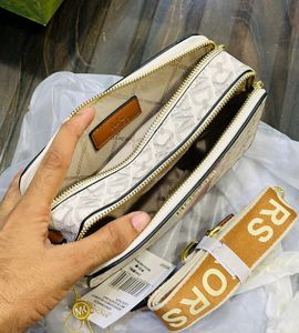 Michael Kors Sling Bags Premium