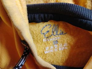 Cute Yellow Cat Hoodie Cozy Casual Sweatshirt